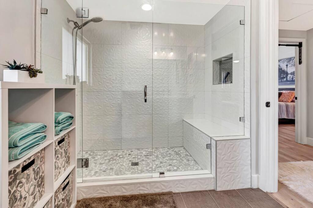 Huntington Beach, Ac, Pool, Hot Tub, Detached Office, Close To Beach, Outside Entertaining Area Bagian luar foto