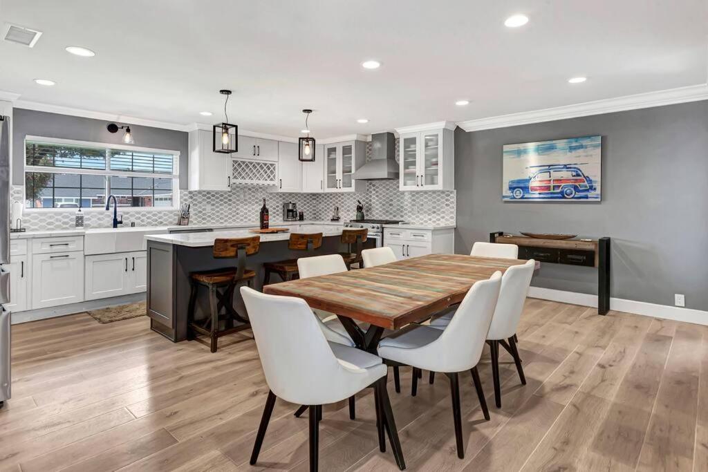 Huntington Beach, Ac, Pool, Hot Tub, Detached Office, Close To Beach, Outside Entertaining Area Bagian luar foto
