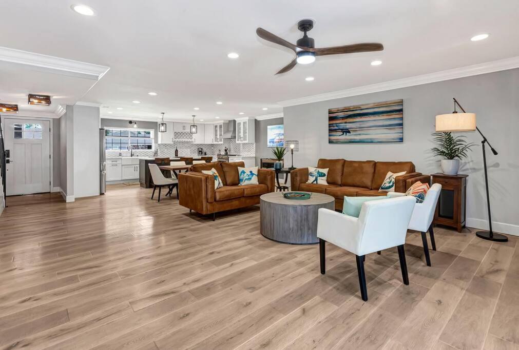 Huntington Beach, Ac, Pool, Hot Tub, Detached Office, Close To Beach, Outside Entertaining Area Bagian luar foto