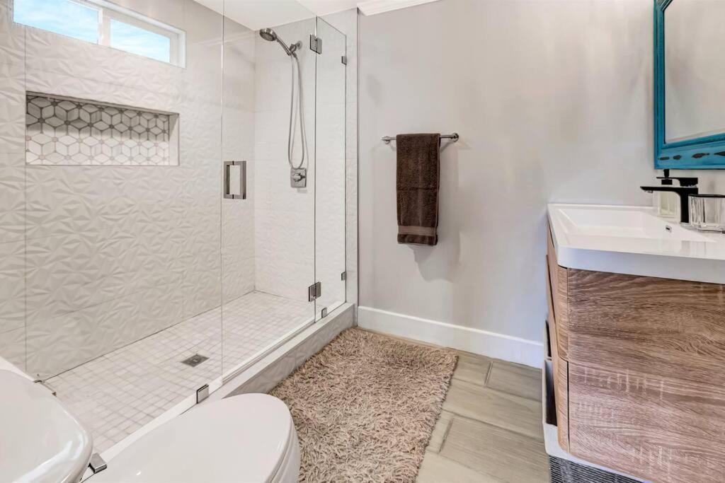 Huntington Beach, Ac, Pool, Hot Tub, Detached Office, Close To Beach, Outside Entertaining Area Bagian luar foto