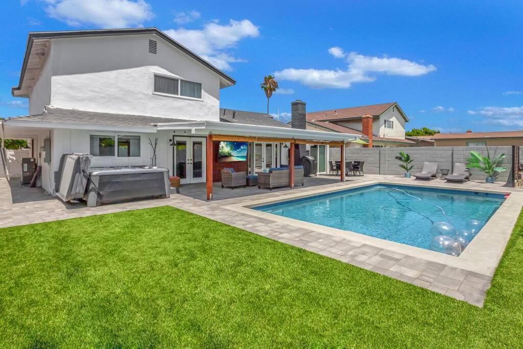Huntington Beach, Ac, Pool, Hot Tub, Detached Office, Close To Beach, Outside Entertaining Area Bagian luar foto